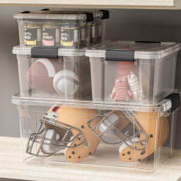 Transparent storage box with lid - 46 liters