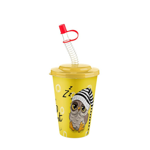 Cup with straw 