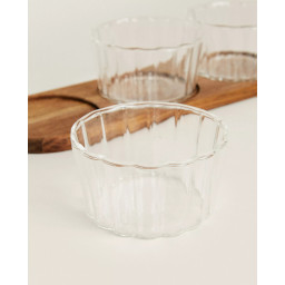 Set van drie borosilicaatglazen kommen Linea met acacia dienblad – 42 cm